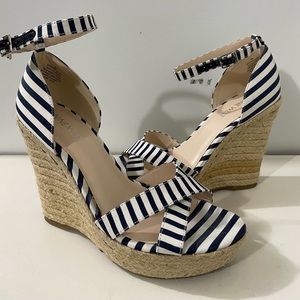 Nine West - Navy & White Wedge